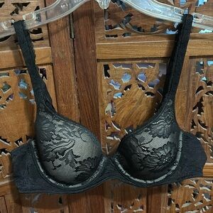 Victoria’s Secret Lightly Padded Black Lace Bra